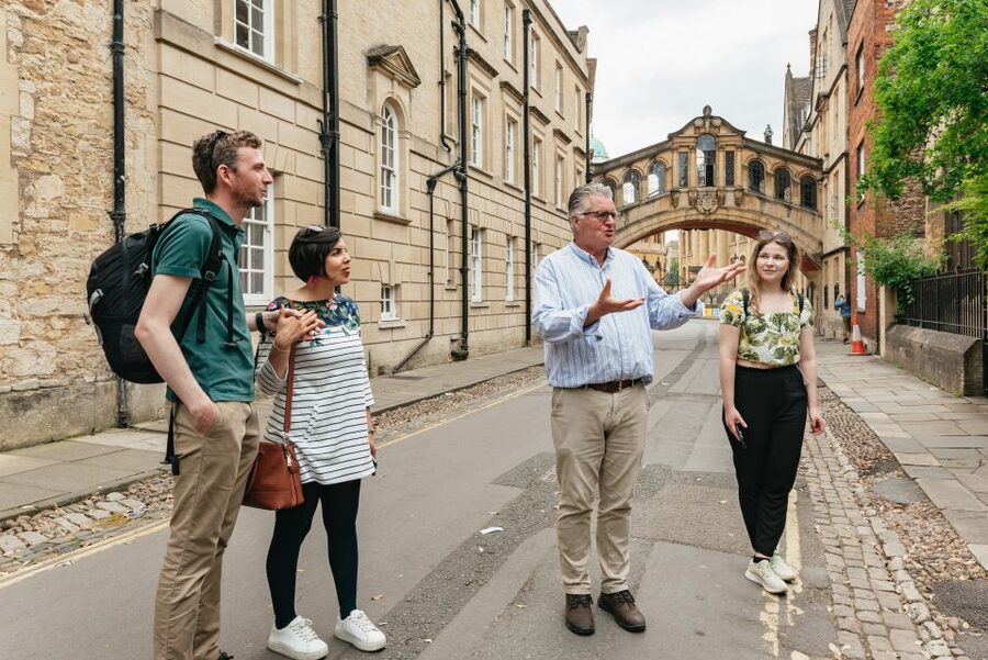 Oxford: City and University Tour, including college entry - The guide can shape the experience
