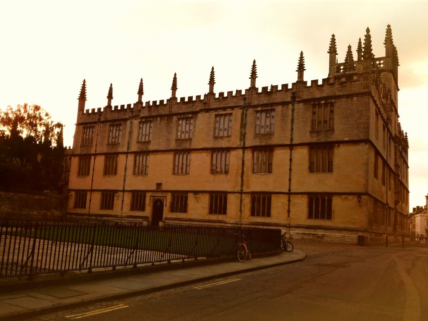 Oxford: Harry Potter Insights Divinity School Group Tour - FAQ
