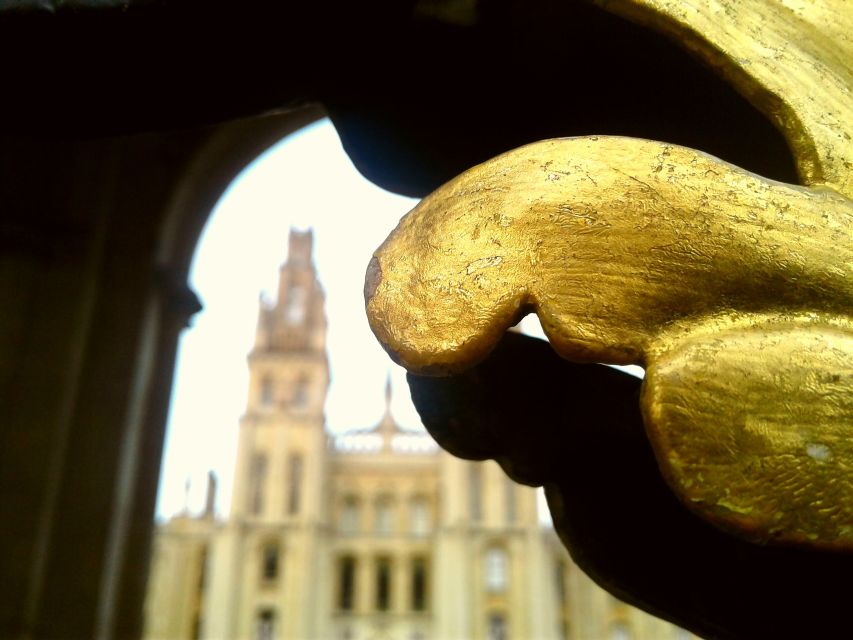 Oxford: Harry Potter Insights Divinity School Group Tour - What the 105-minute route feels like