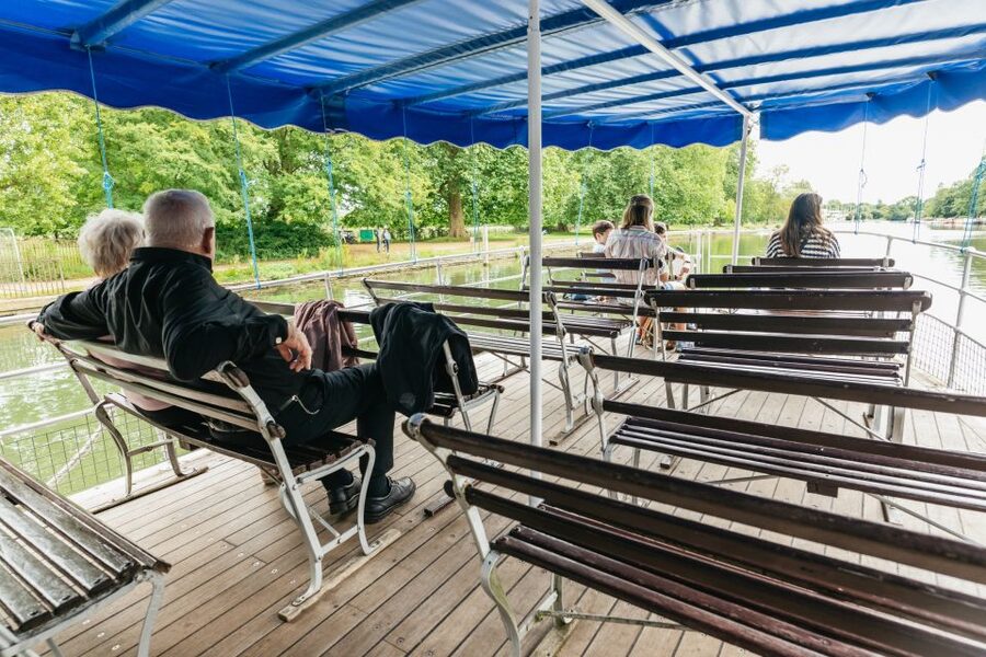 Oxford: River Thames Sightseeing Cruise - Your skipper makes the difference