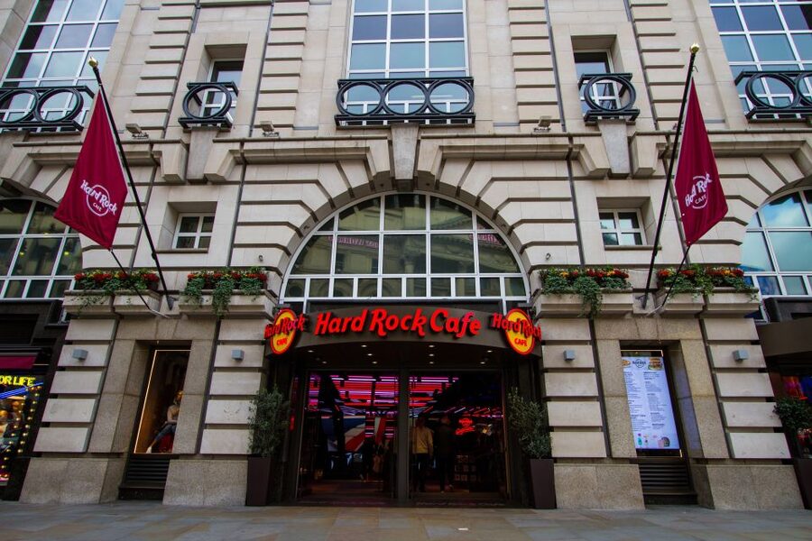 Picadilly Circus: Hard Rock Cafe Set Menu Lunch or Dinner - Service, celebrations, and the human touch