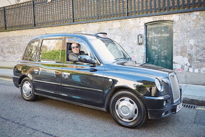 Rock Cab Tours presents Music Legends Private Taxi Tour of London - The Beatles’ last live performance at Apple Corps