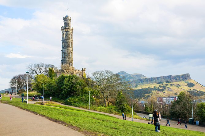 Royal Edinburgh Ticket - Hop-On Hop-Off and Attraction Admissions - Stop 1: Waterloo Place and the best starting point