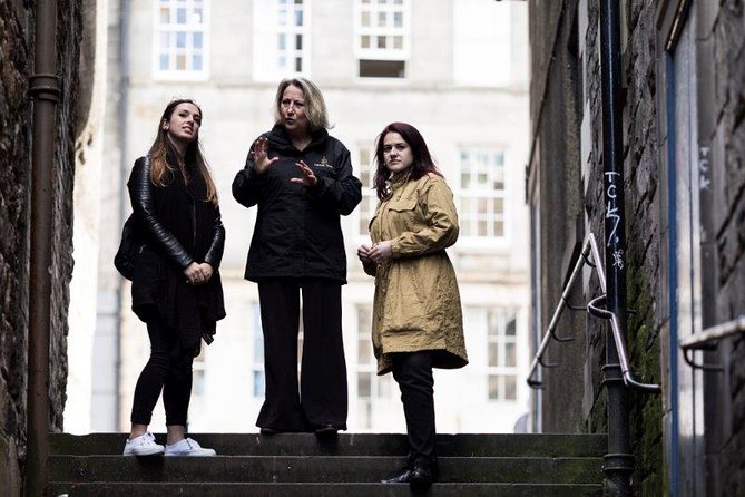 Royal Mile and Edinburgh Castle - Small Group Walking Tour - How much walking and how much time?
