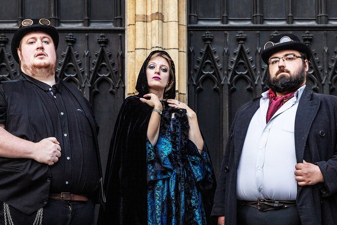 Shadows of York: Ghost Walk and Horrible History. - Meeting at the Guy Fawkes Inn