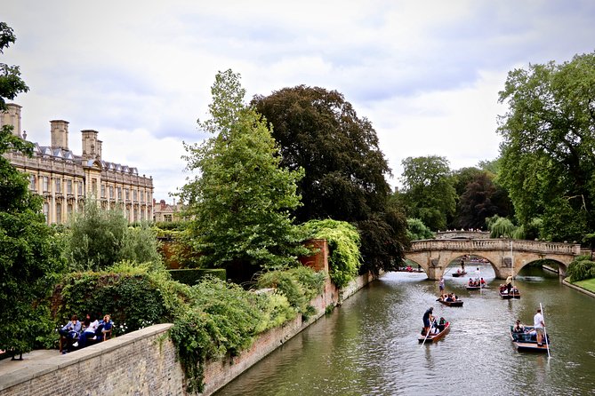 Shared Punt Tour - Cambridge - Why the River Cam is the best place to see Cambridge