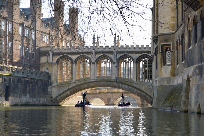 Shared Punt Tour - Cambridge - King’s College Chapel from the river