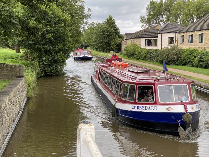 Skipton: 1-Hour Canal Cruise - Why Dave Spikey makes this canal ride different
