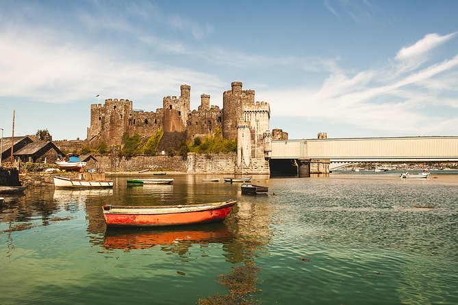 Snowdonia & Chester Day Tour from Manchester Including Admission - Snowdonia from the mini-coach window