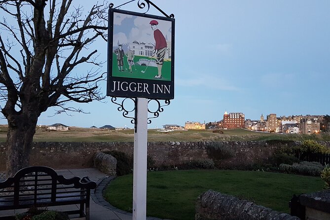 St Andrews Old Course History Tour, for the Golfer - Starting at Hotel du Vin on The Scores
