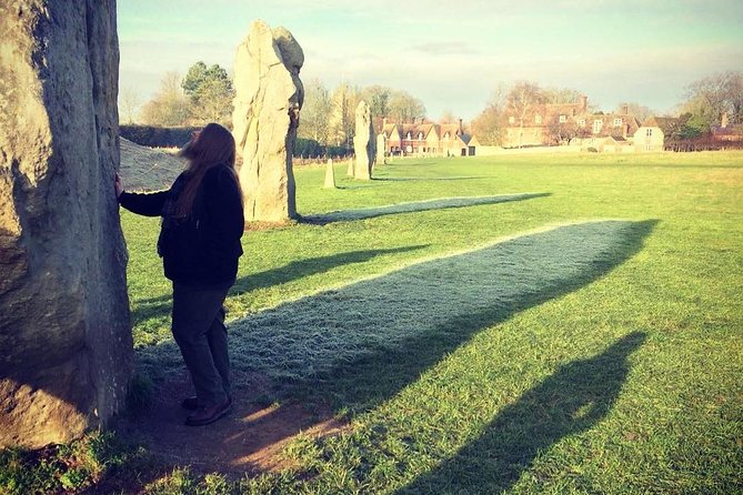 Stonehenge, Avebury & the Cotswolds from Bath (Small group) - Lunch in the time-preserved village of Lacock