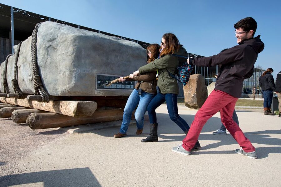 Stonehenge & Bath: Full-Day Coach Tour from London - Should you book Stonehenge and Bath from London?