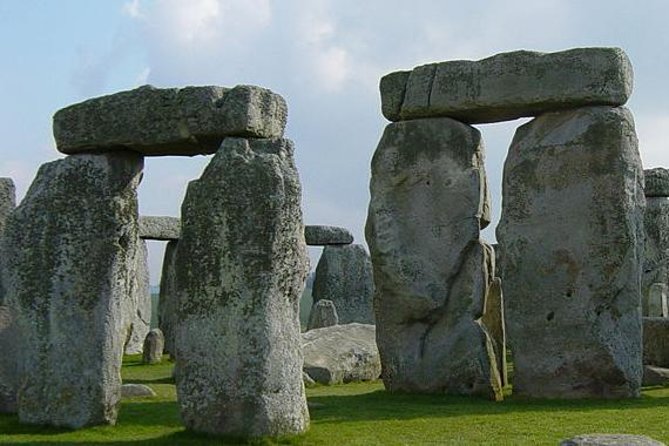 Stonehenge Shuttle Bus from London with Optional Fish & Chips - Arriving at Stonehenge and collecting your entry
