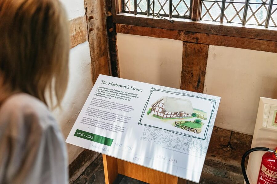 Stratford-upon-Avon: Anne Hathaway's Cottage Entry ticket - Price, timing, and practical value