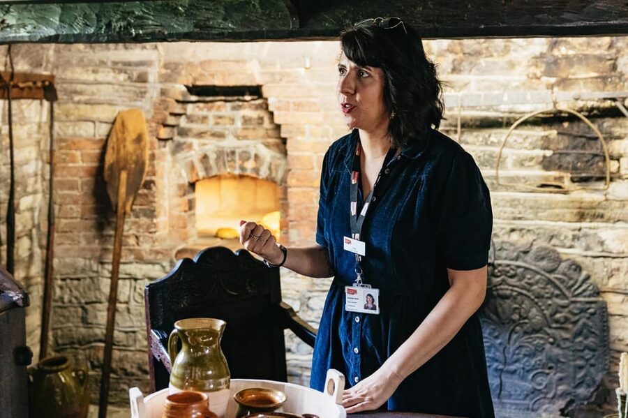 Stratford-upon-Avon: Anne Hathaway's Cottage Entry ticket - Who will enjoy this cottage most