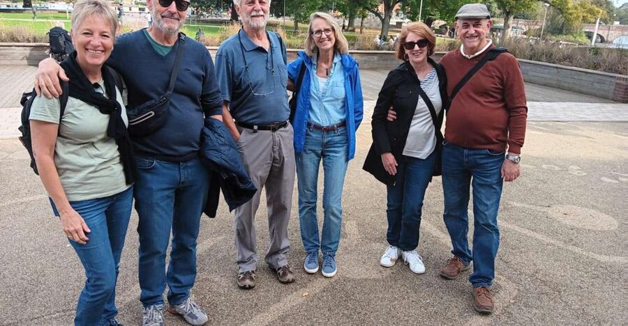 Stratford-Upon-Avon's Town Walking Tour (10:30am & 2pm) - New Place and Hall’s Croft