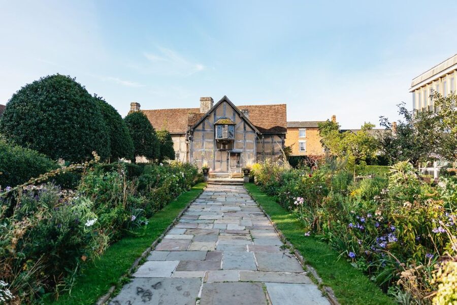 Stratford-upon-Avon: Shakespeare's Birthplace Ticket - Who will enjoy this most