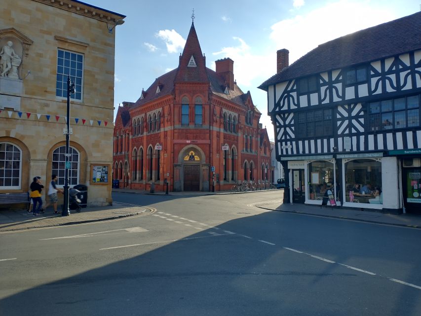 Stratford-Upon-Avon: The Famous Walk Talk Show - New Place and the Shakespeare you rarely see on stage