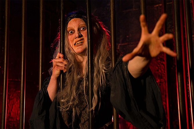The London Dungeon Admission Ticket - Timing, Language, and Small Practical Details