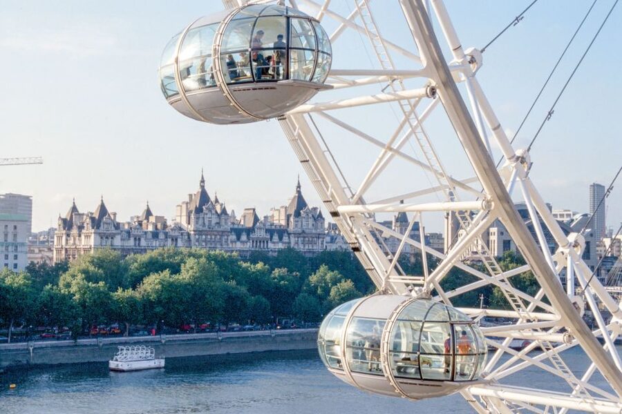 The London Eye Champagne Experience - Family, mobility, and practical details