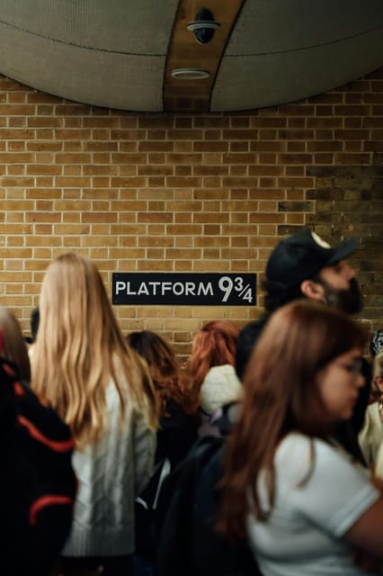 The most complete and exclusive Harry Potter tour in London - London Bridge, Southwark Cathedral, and Borough Market