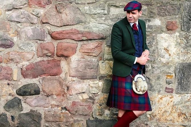 The Mountebank Comedy Walk of Edinburgh - The Royal Mile and Edinburgh’s old main street