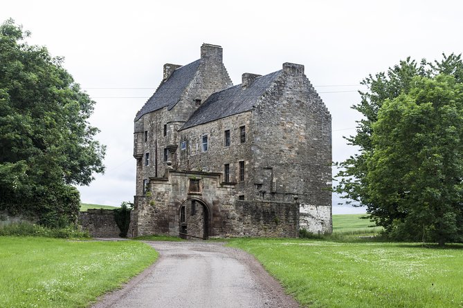 The Outlander 1 Day Experience - Midhope Castle is the perfect final photograph