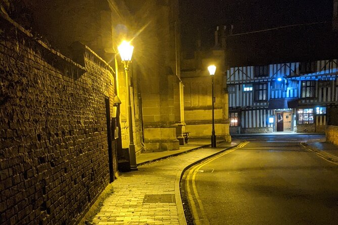 The Sinister Side of Shakespeare's Stratford Walking Tour - A practical 90-minute evening walk