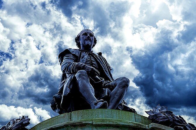 The WalkTalkShow.co.uk - Guided Tour of Stratford upon Avon - Shakespeare’s New Place and his later life