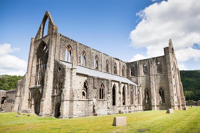 The Wandering Bard's Valley Tour or the Swansea Bay Tour. - The Swansea Bay route: coast, seaside Wales, and waterfall country