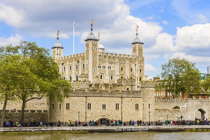 Tower of London and Crown Jewels Exhibition Ticket - The White Tower and Royal Armories