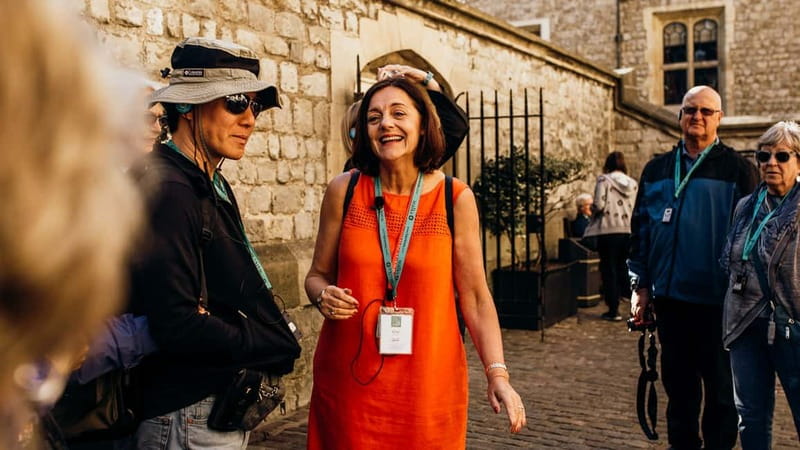 Tower of London Tour with Crown Jewels, plus River Cruise - Prisoners, torture, and the Tower’s grim reputation