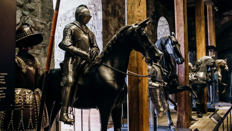 Tower of London Tour with Crown Jewels, plus River Cruise - Inside the White Tower and its changing armor
