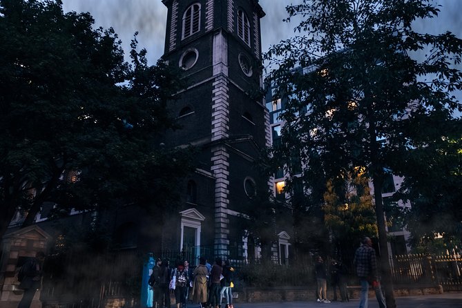 Ultimate Jack the Ripper : Guided Tour of London - Whitechapel after dark, with the facts in front