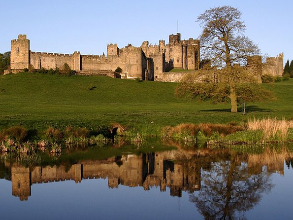 Viking Coast and Alnwick Castle Very Small Group Tour from Edinburgh - Lindisfarne Priory and the Viking Story