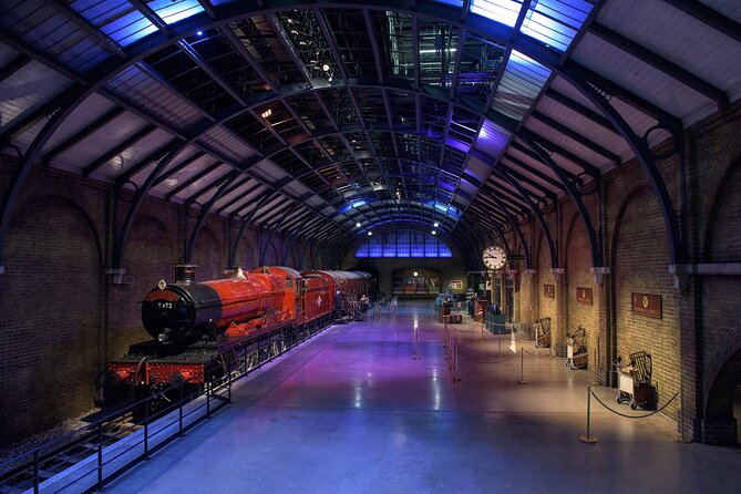 Warner Bros. Studio Harry Potter Tour with Superior Transport from London - Diagon Alley, Privet Drive, and the Ministry of Magic