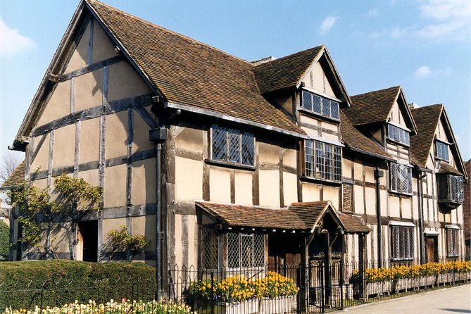 Warwick Castle, Oxford, Stratford-upon-Avon & Cotswolds Day trip - Price, admissions, and what you receive