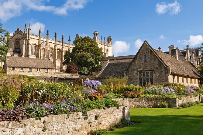 Warwick Castle, Oxford, Stratford-upon-Avon & Cotswolds Day trip - Who should book this day trip?