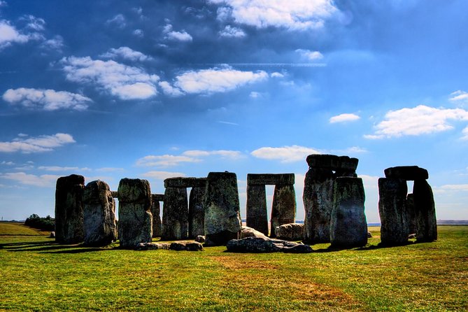 Windsor Castle, Stonehenge, and Oxford Day Trip from London - The coach ride is part of the bargain