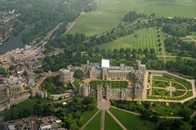 Windsor Castle Tour from London with Transportation & Audio Guide - Why the two-hour schedule can feel tight