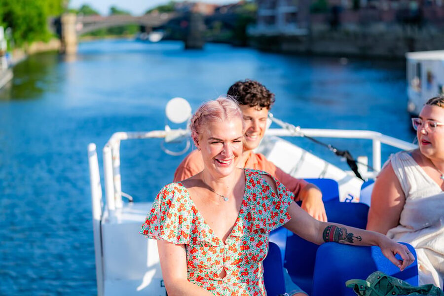 York: 60-Minute 'Happy Hour' Cruise For All Ages - A family outing that does not feel like a children’s tour
