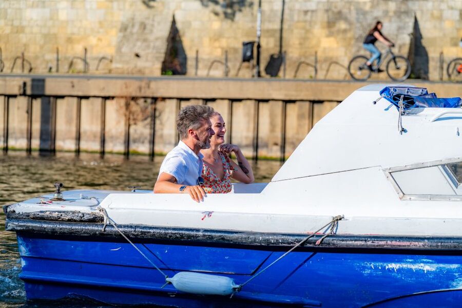 York: Self-Steer Boat Rental - Who will enjoy this York boat hire
